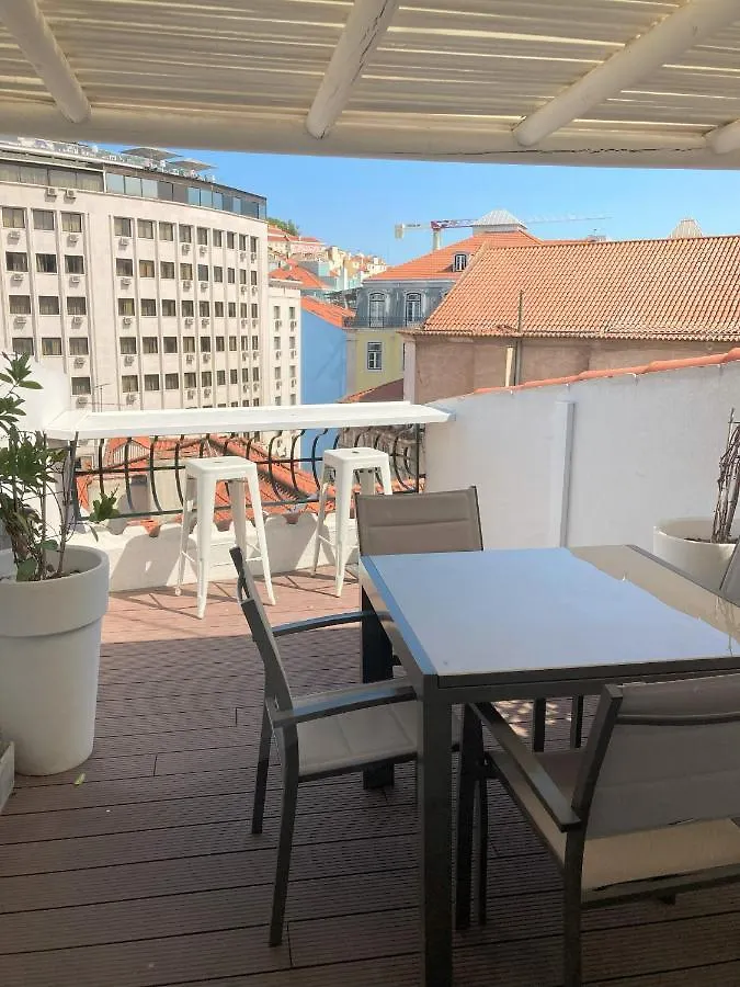 Lisbon Fabulous T2 Apartment With Balcony In Rossio Lisboa 0*,