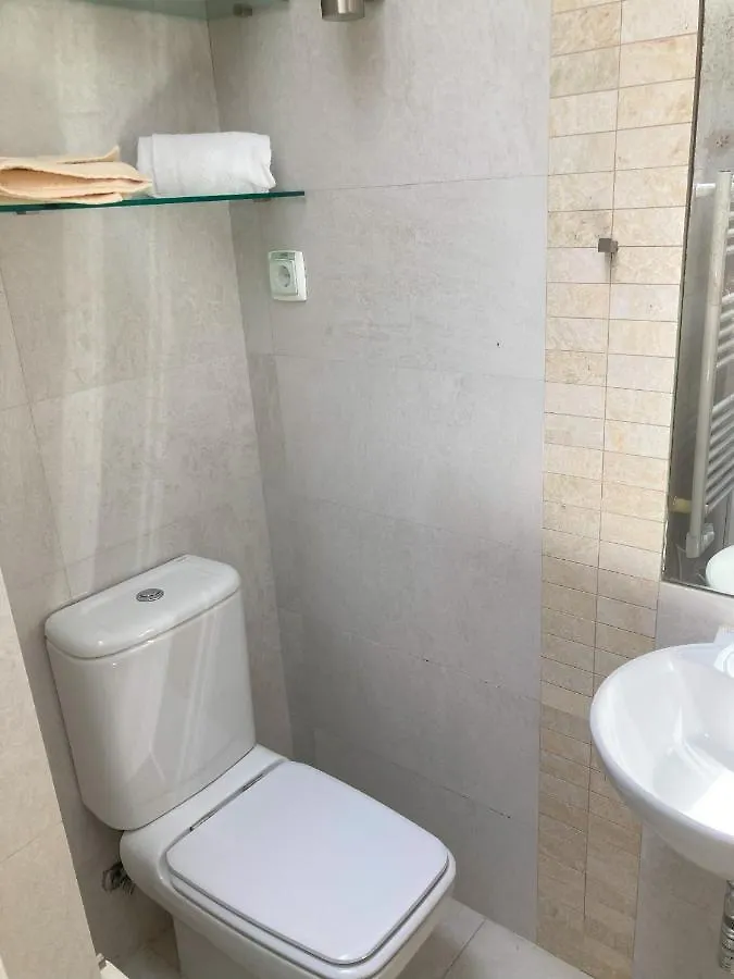 Lisbon Fabulous T2 Apartment With Balcony In Rossio Lisboa