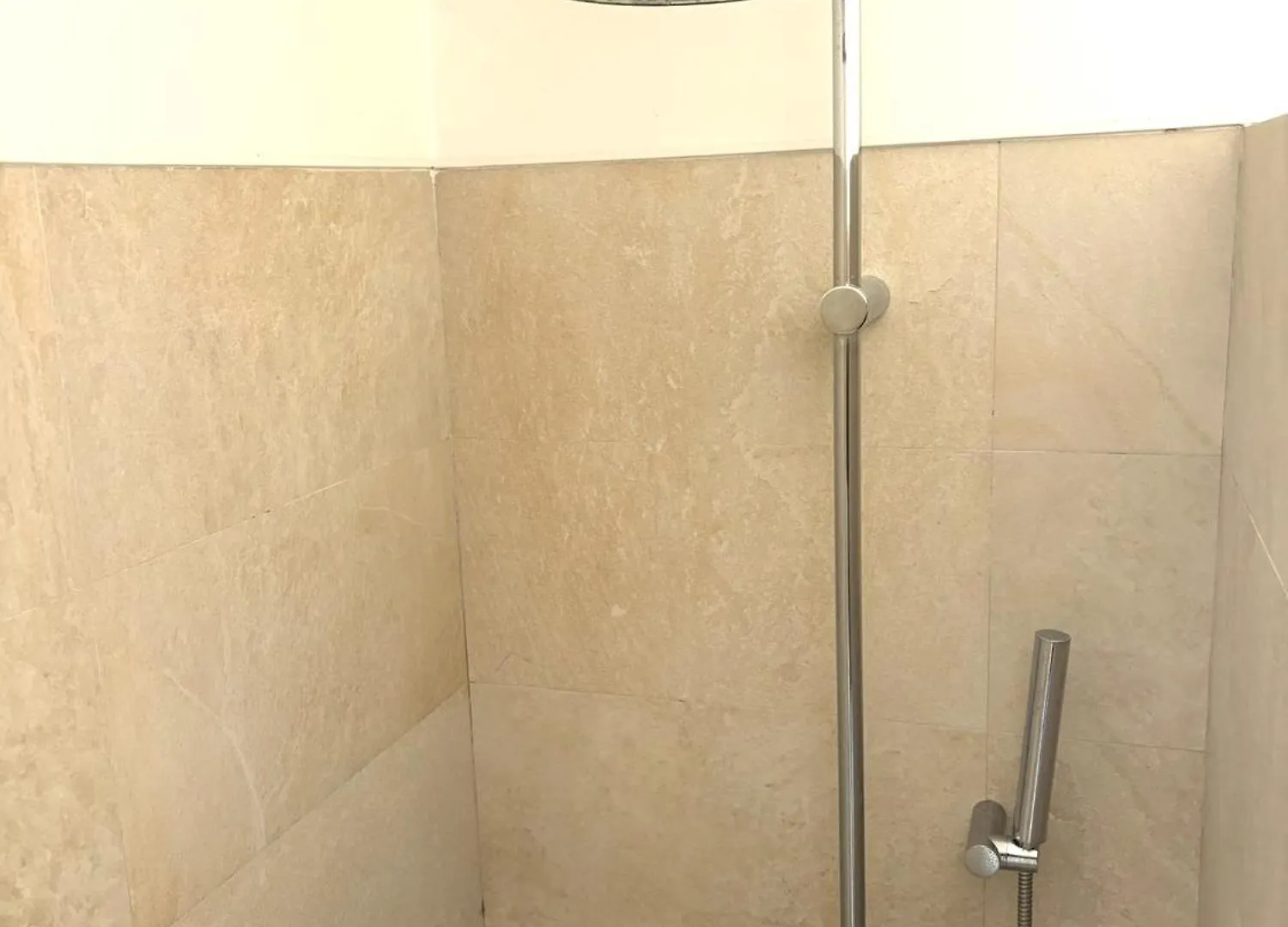Lisbon Fabulous T2 Apartment With Balcony In Rossio Lisboa Portugal
